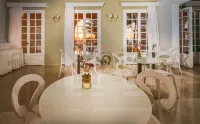 Balcony Boutique Hotel