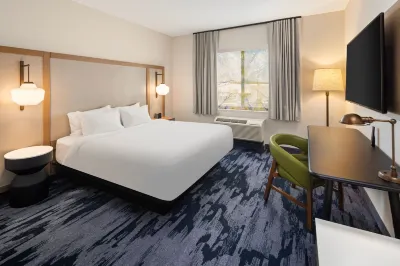Fairfield Inn & Suites Alexandria Hôtels à : Alexandria
