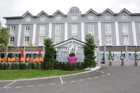 Hotel du Golf Отели в г. Сен-Прьест-ан-Жаре