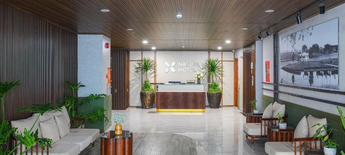 Nature Hotel - Win Happy Отели в г. Далат