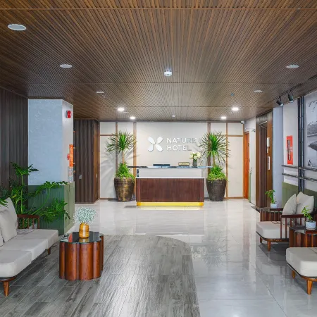 Nature Hotel - Win Happy