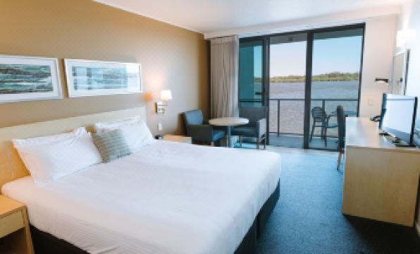 Ramada Hotel & Suites by Wyndham Ballina Byron
