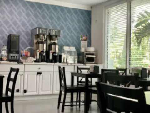 邁阿密機場, 璀蔓臻選溫德姆花園飯店