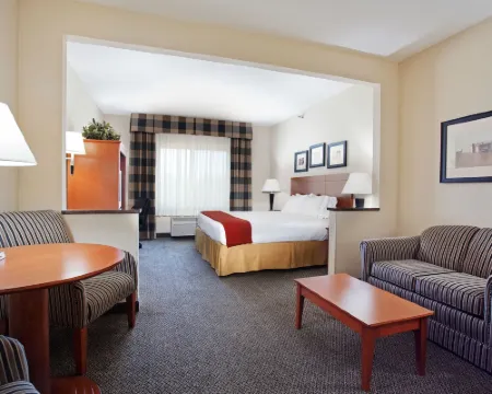 Holiday Inn Express & Suites Vernal - Dinosaurland by IHG Hotels in Uintah County