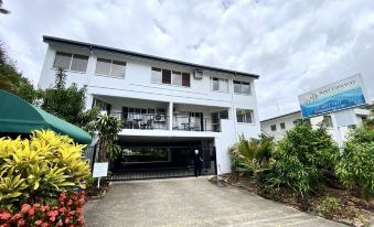 Reef Gateway Apartments