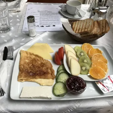 Relax Comfort Suites Hotel