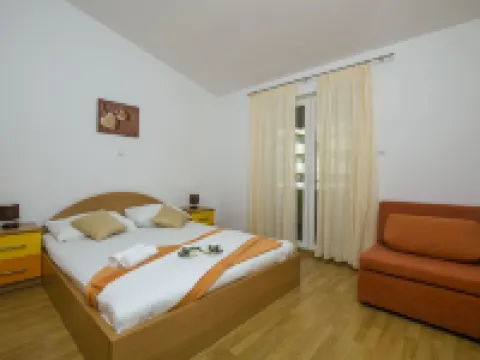 Apartments Srecko Hotels in Duce