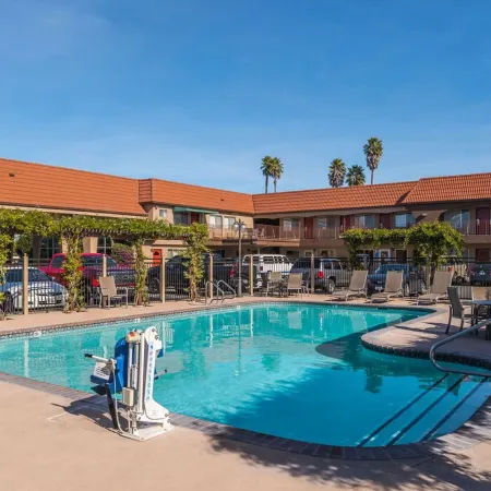 Laurel Inn & Conference Center