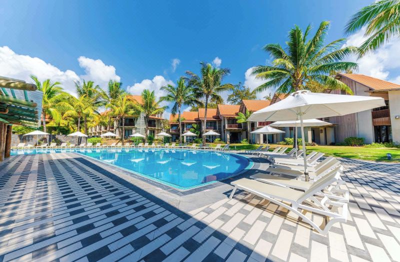 Crystals Beach Resort Belle Mare, a member of Radisson Individuals photo 5