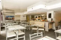 Brit Hotel Cahors - le Valentré Hotels in Cahors