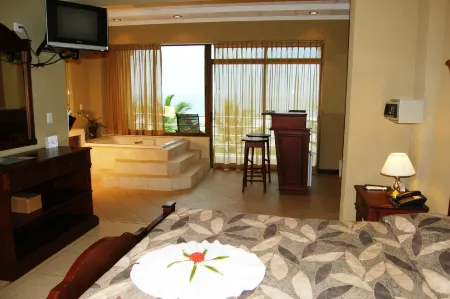 Paradise Jaco Beach Front