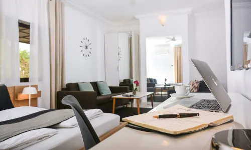 Nordic Villa Hoteles en Jabi