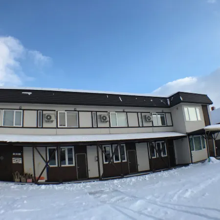 Tsuru Apartments