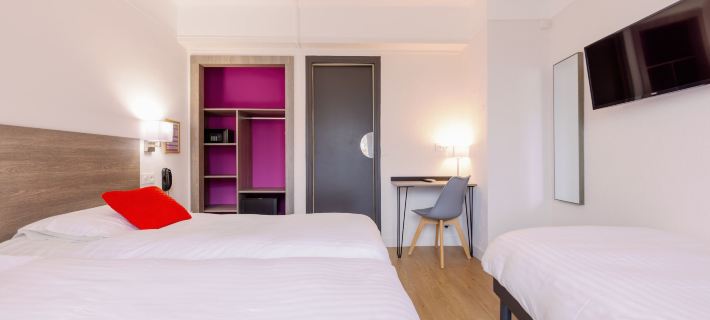 Hotel Courbet Hotels in Antibes