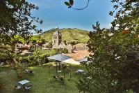 Hôtel de la Villeon Hôtels à : Chanos-Curson
