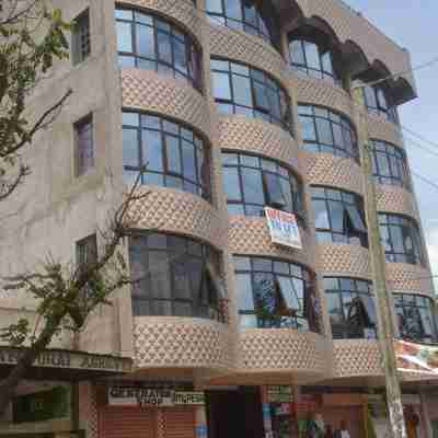 キムズ ディッシーズ ホテル Hotel Exterior