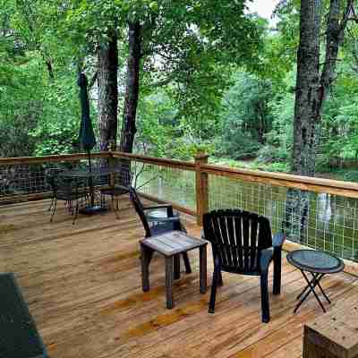 Rivers Edge Cabin, Swimming, Tubing, Fishing, Fire Pit, Grill, Wi-Fi, Relaxing! Hotel Exterior