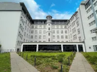 Quentin XL Potsdamer Platz Hotels near Soviet War Memorial