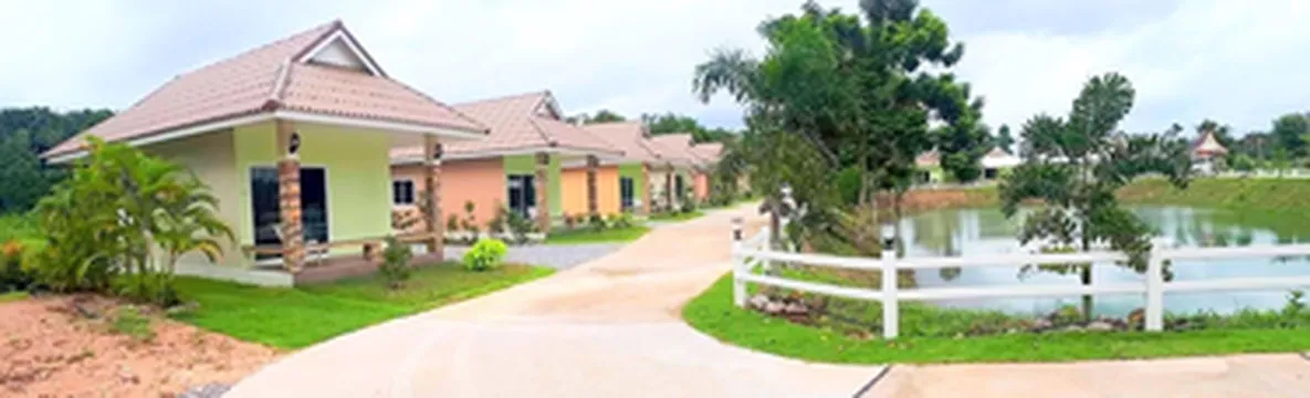 รูปภาพของเขาบายศรี วิว รีสอร์ท