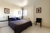 Apartamentos Empuriabrava Maurici Park Hotels in Castelló d'Empúries