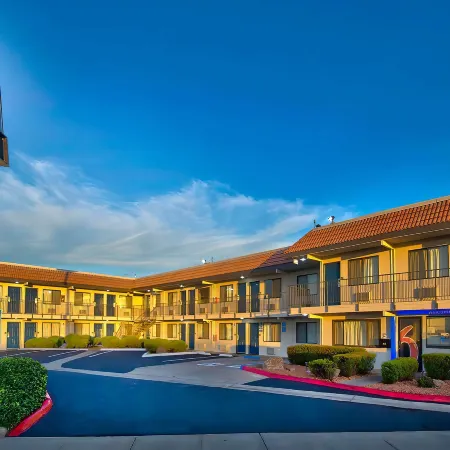 Motel 6 Vallejo, CA - Six Flags West