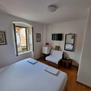 Malena Palace Experience