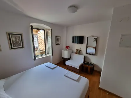 Malena Palace Experience