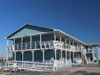 Fin 'n Feather Waterside Inn by Kees Vacations Hotels in Nags Head