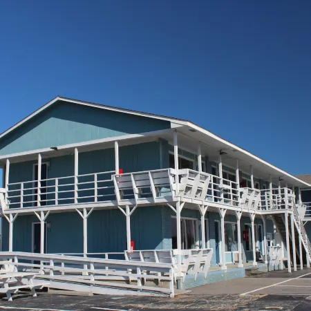 Fin 'n Feather Waterside Inn by Kees Vacations