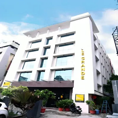 Le Grande Residency 자마 맛지드 주변 호텔