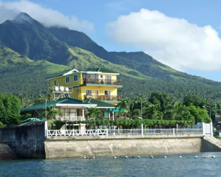 Bunga Prime Resort Hoteles en Bilirán