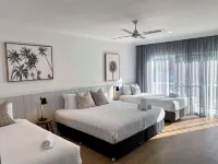 The Quarters, Ascend Hotel Collection Hotels in Forresters Beach