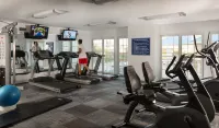 La Mer Beachfront Resort - Gym