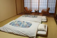 Miyajima Seaside Hotel فنادق في هاتسوکايتشي