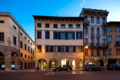Mercatovecchio Luxury Suites Các khách sạn ở Udine