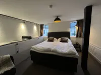 Backadal Gård Bnb Hotels in Істад