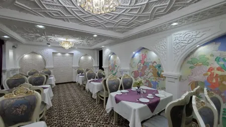 Hotel Maroqanda Отели рядом с достопримечательностью «Обсерватория Мирзо Улугбека»