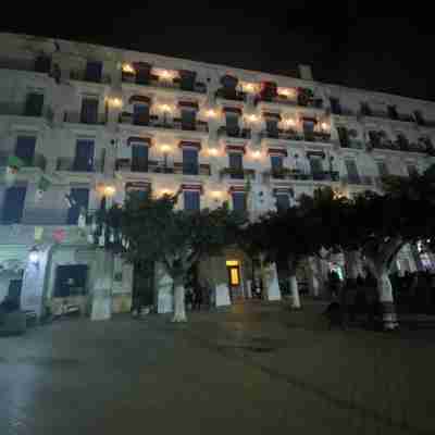 Hotel de Letoile Hotel Exterior