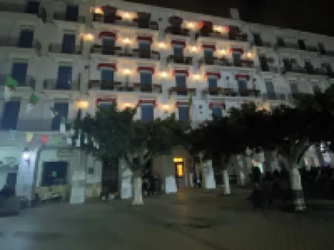 樂託萊酒店 貝賈亞酒店