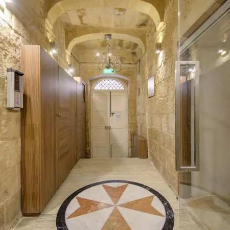 Tritoni Harbour Suites