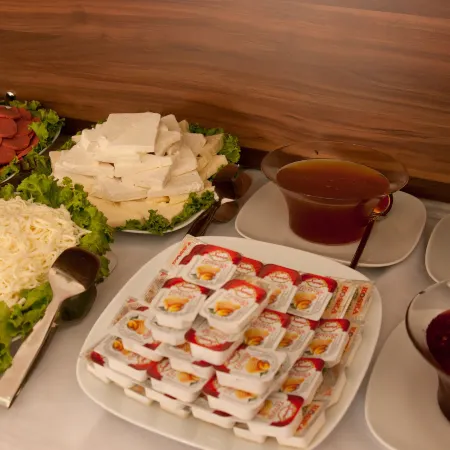 Defne Otel