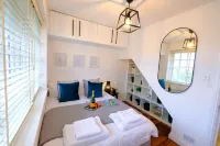 Riverwalk Apartment North
