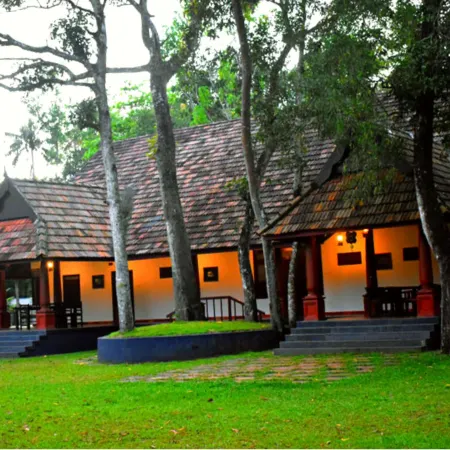 Marari Beach Palace