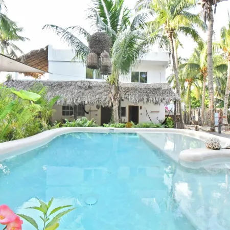 Casa Maria Bonita Hotel & Restaurant El Cuyo by Spot Rentals