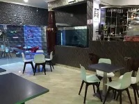 Ugwis Hotel and Suites - breakfast