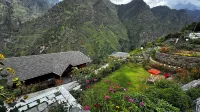 Blue Poppy Premier Hotels in Jyotirmath