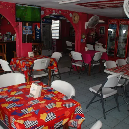 Hotel Coastalbay 2 & Golf Cart Rental