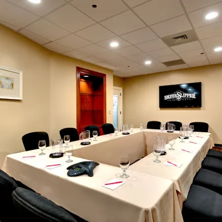 Silver Slipper Casino & Hotel - Adults Only