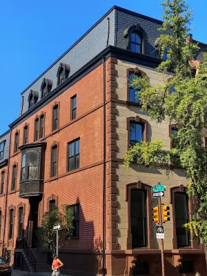 Stay Rafa at 2000 Spruce