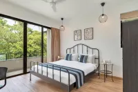 Spacious 3-Br Apartment with Pool in Candolim